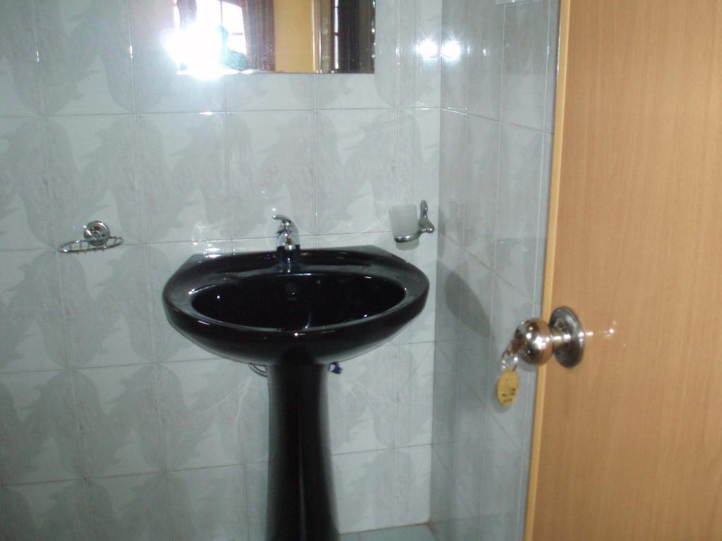 Hill View Bungalow Bed & Breakfast Нувара Елия Стая снимка