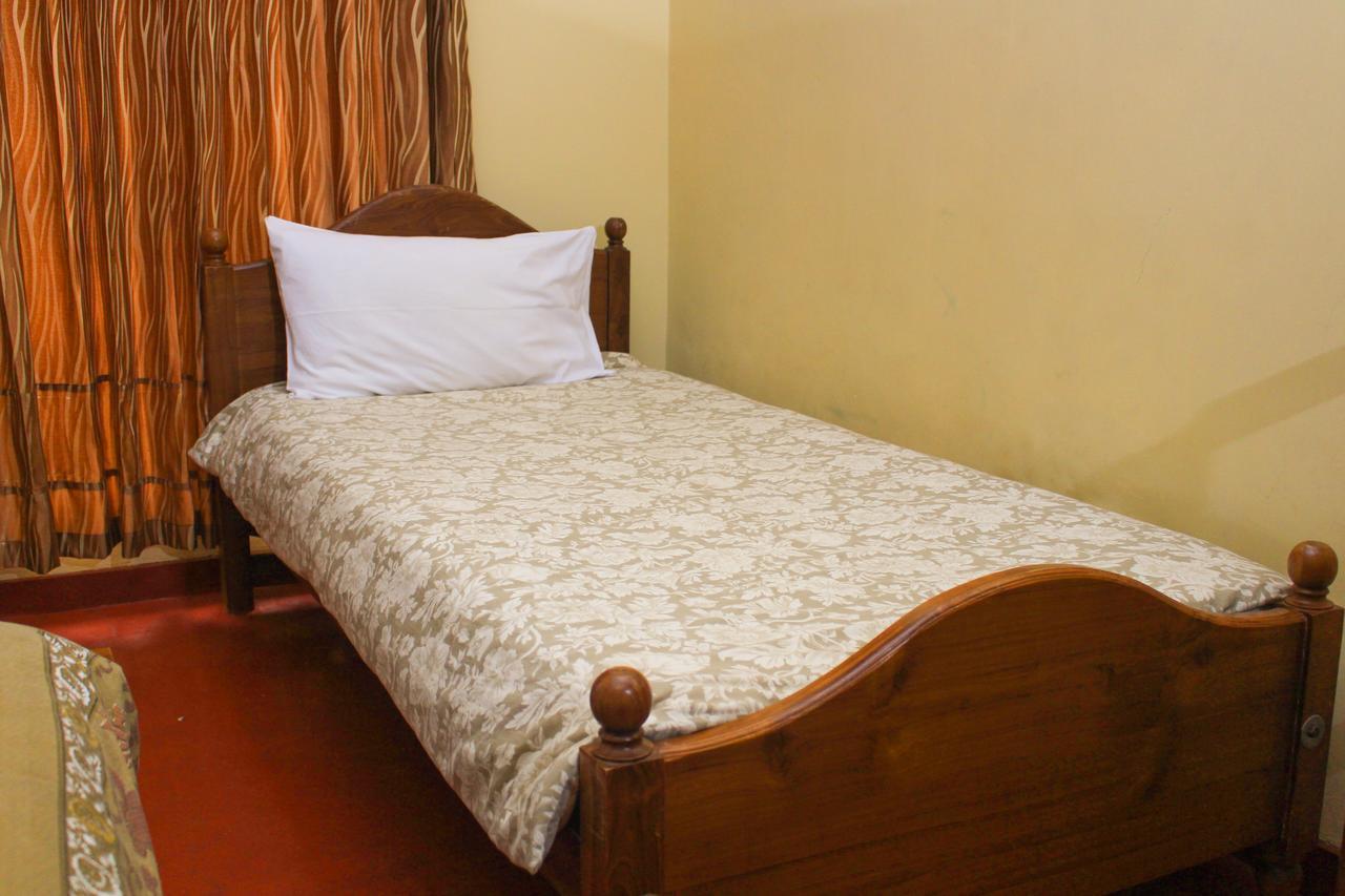 Hill View Bungalow Bed & Breakfast Нувара Елия Екстериор снимка