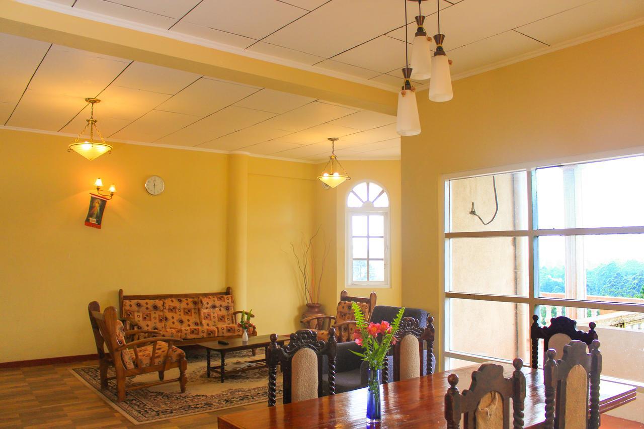 Hill View Bungalow Bed & Breakfast Нувара Елия Екстериор снимка
