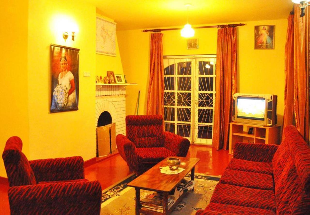 Hill View Bungalow Bed & Breakfast Нувара Елия Екстериор снимка