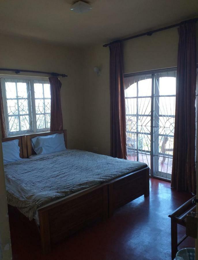 Hill View Bungalow Bed & Breakfast Нувара Елия Екстериор снимка